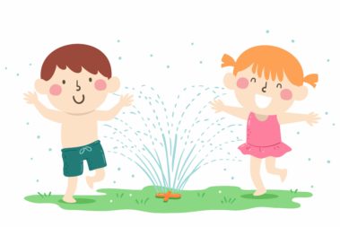 Illustration von zwei Kindern, die unter dem Wasserstrahl eines Rasensprinklers herum hüpfen.
